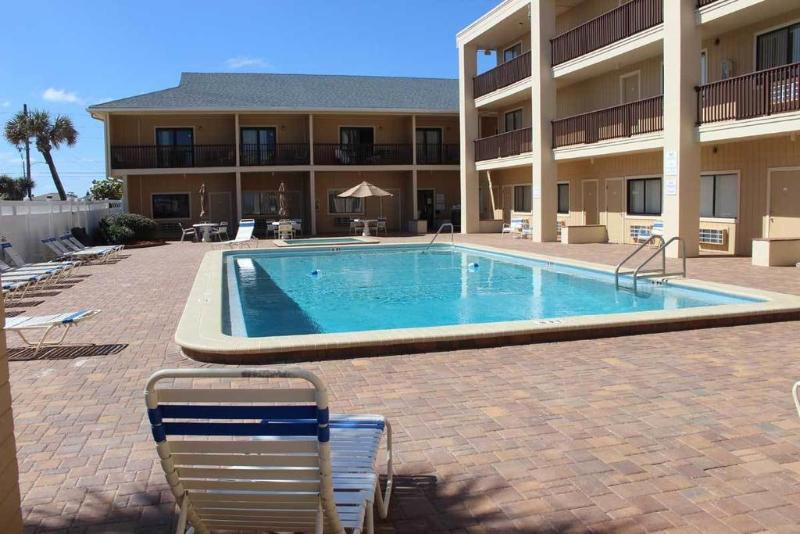 فندق Coastal Waters