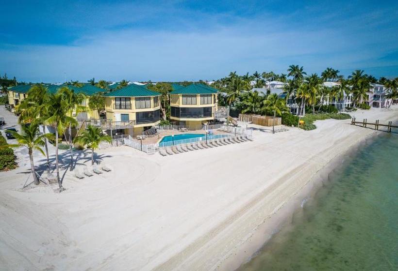 בית מלון כפרי Coco Plum Beach & Tennis Club & Marina