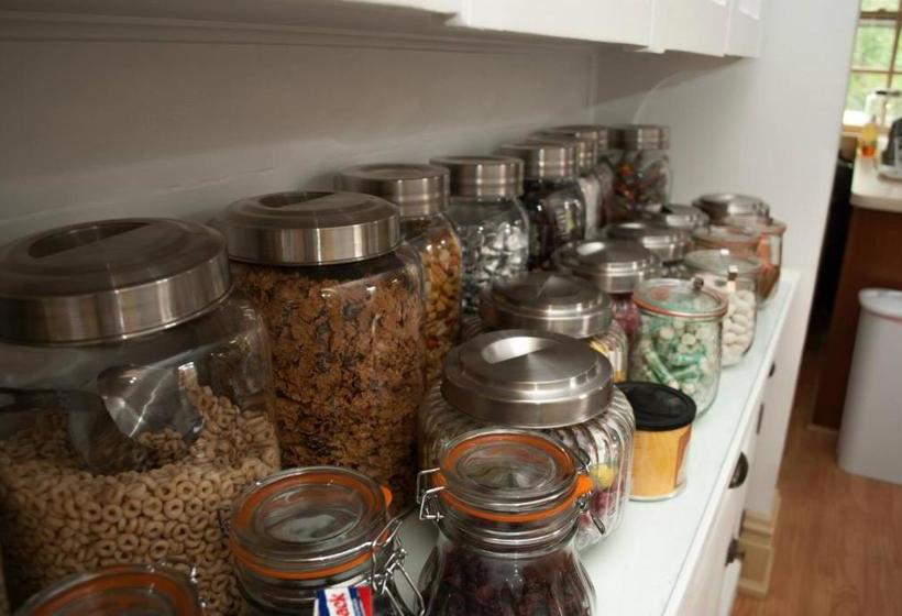 酒店 Colonial Capital Bed & Breakfast