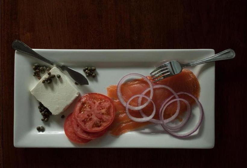 酒店 Colonial Capital Bed & Breakfast