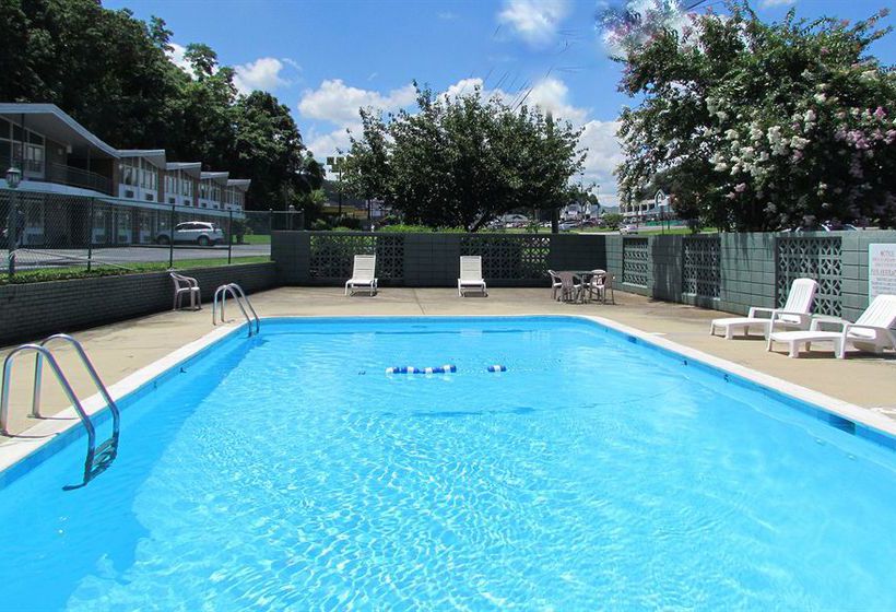 فندق Colony House