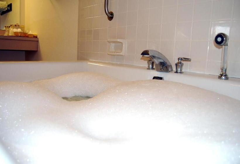 فندق Columbus Inn