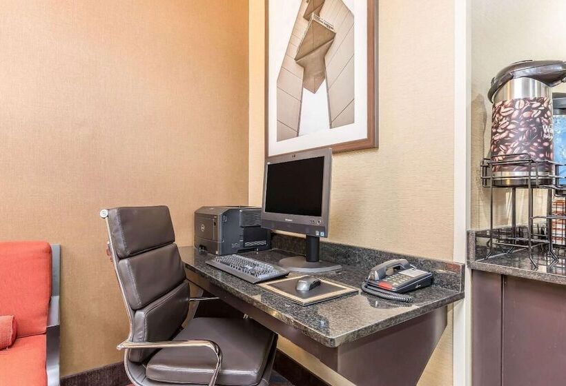 فندق Comfort Inn Alton Near I255