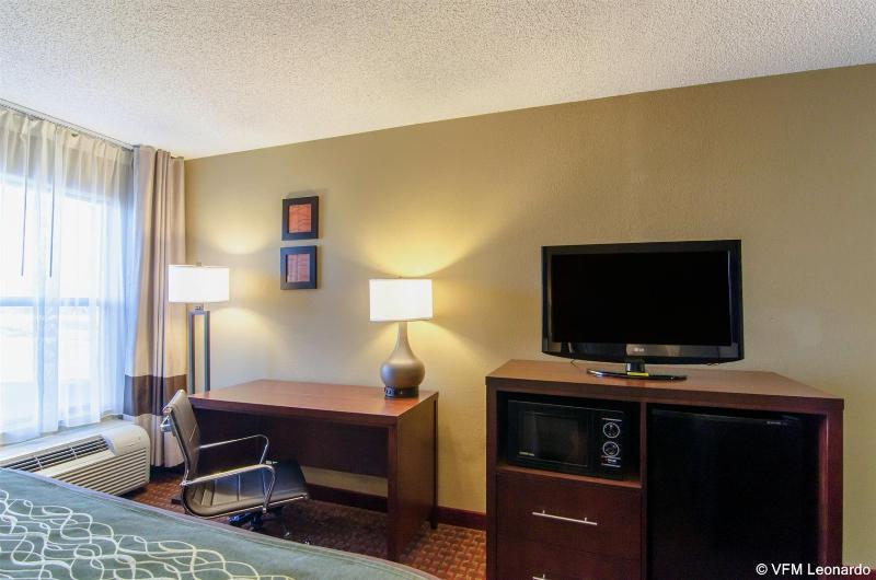 هتل Clarion Pointe Apex Holly Springs