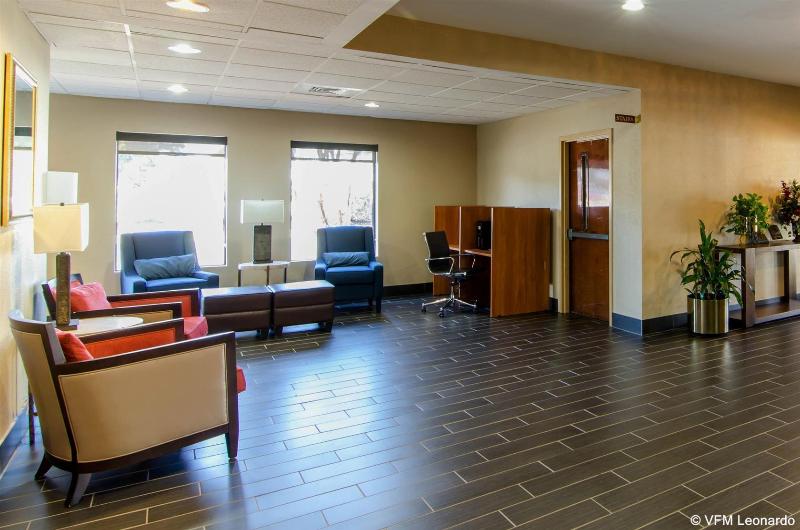 هتل Clarion Pointe Apex Holly Springs