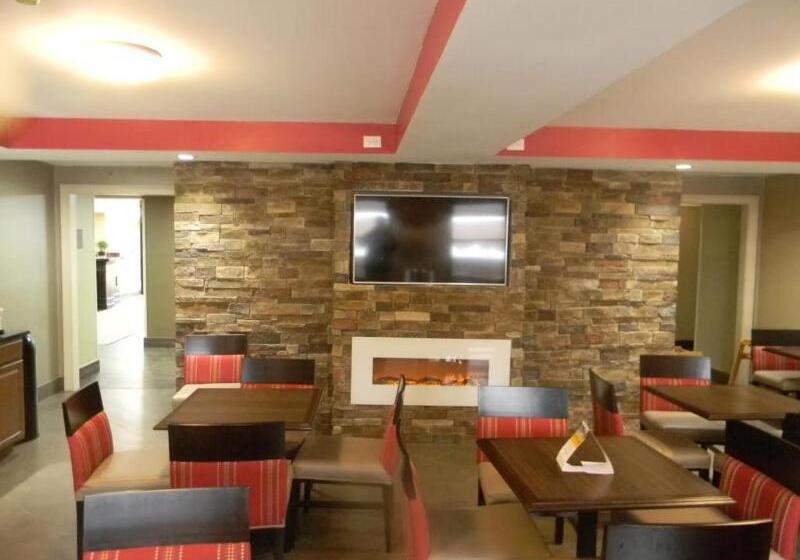 فندق Comfort Inn At Royal Blue