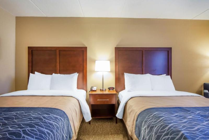 فندق Comfort Inn At Royal Blue