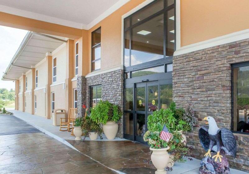 فندق Comfort Inn At Royal Blue