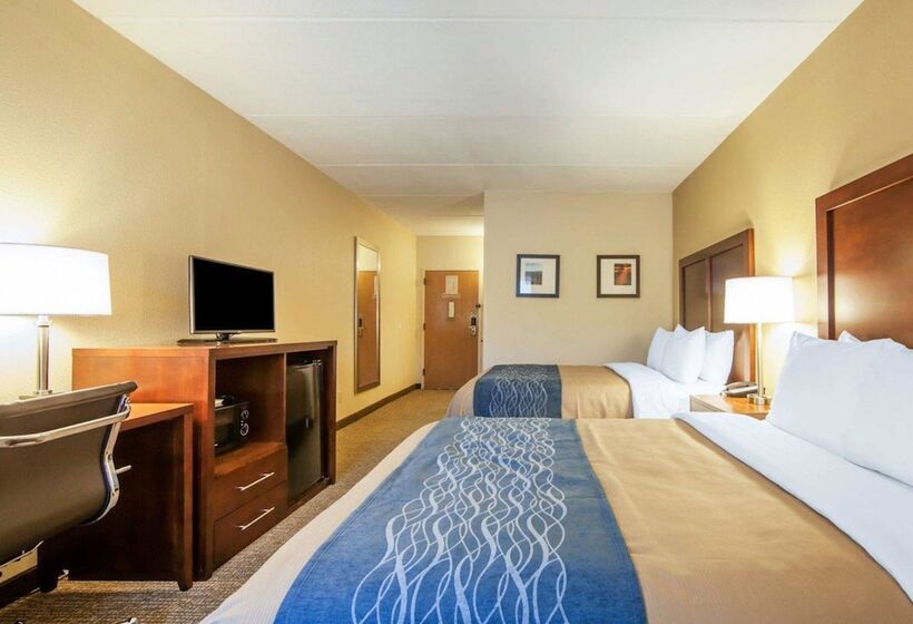 فندق Comfort Inn At Royal Blue
