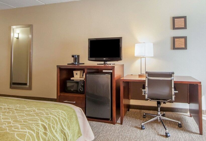 فندق Comfort Inn At Royal Blue