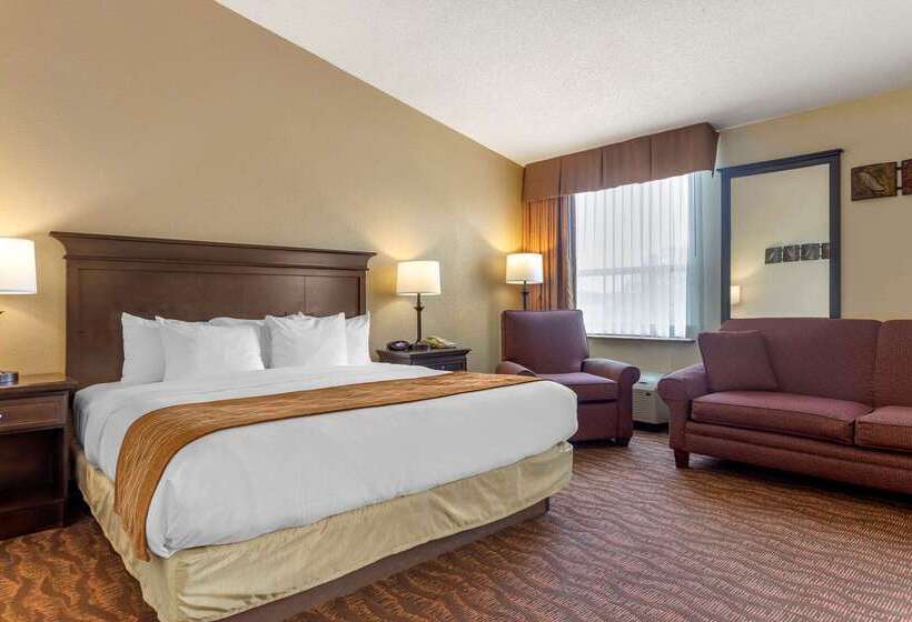 فندق Comfort Inn At Thousand Hills