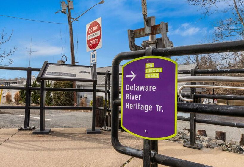 ホテル Comfort Inn Bordentown Near Nj Turnpike