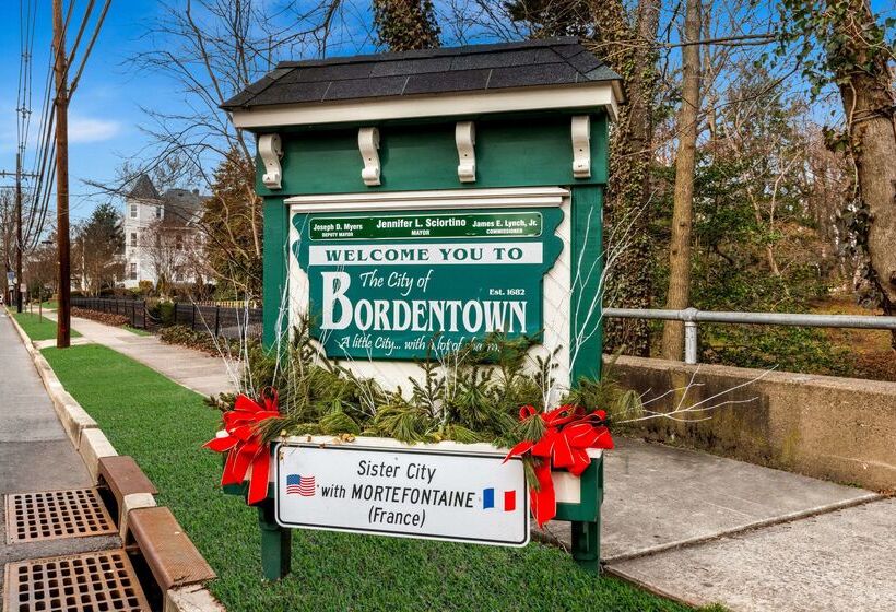 ホテル Comfort Inn Bordentown Near Nj Turnpike