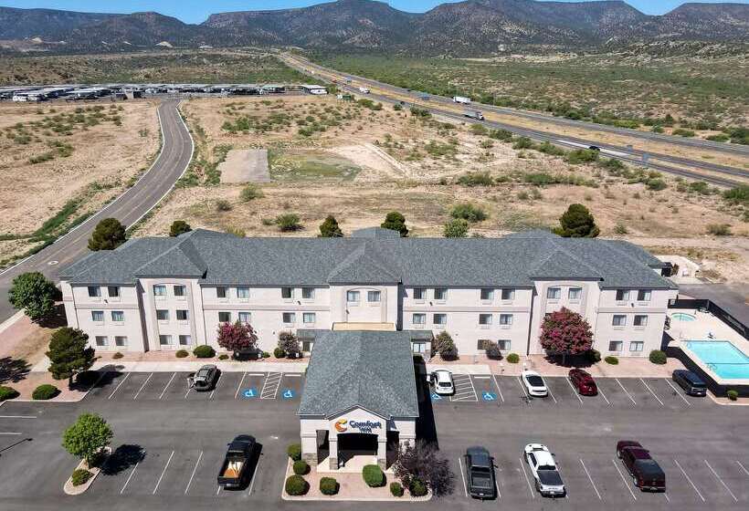 בית מלון כפרי Comfort Inn Camp Verde I17