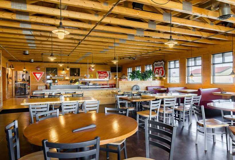 בית מלון כפרי Comfort Inn