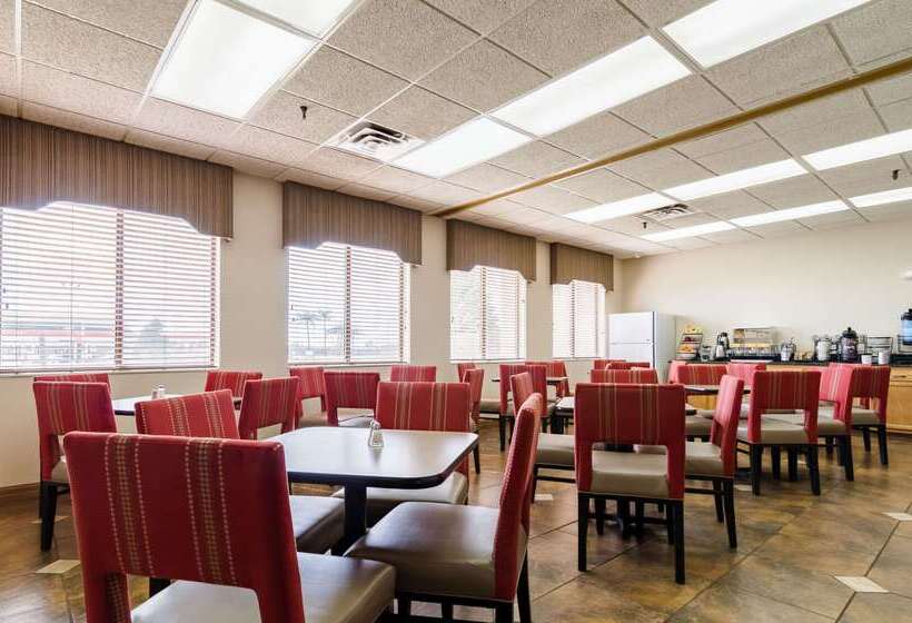 בית מלון כפרי Comfort Inn