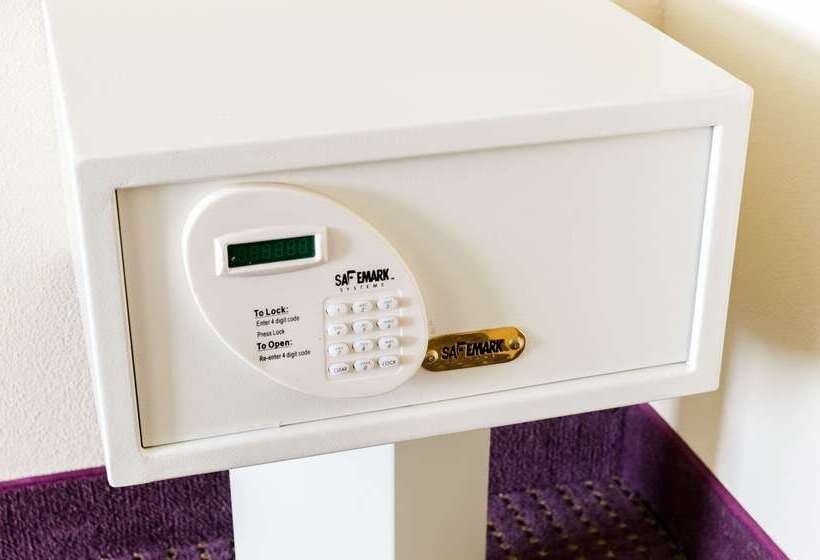 בית מלון כפרי Comfort Inn