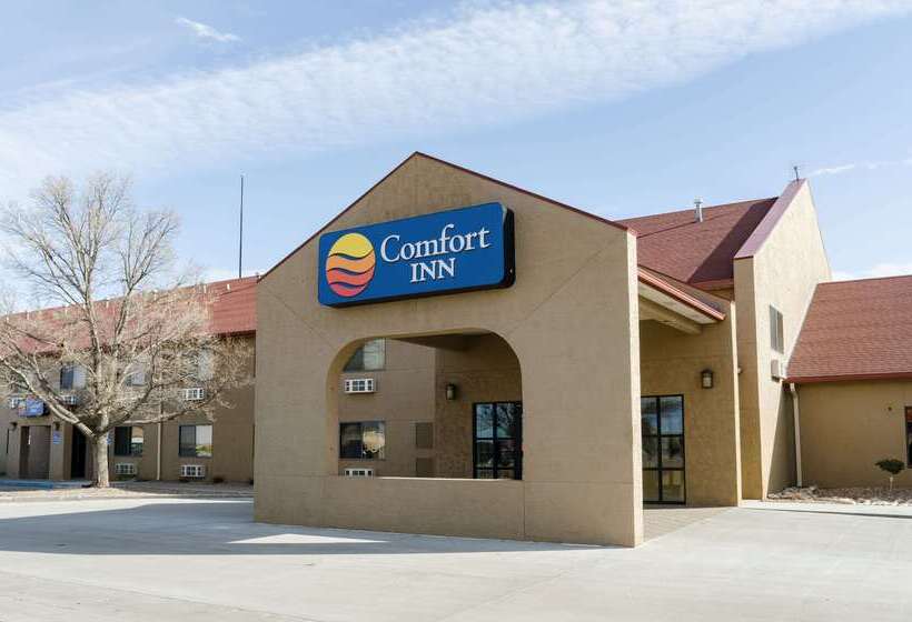 בית מלון כפרי Comfort Inn