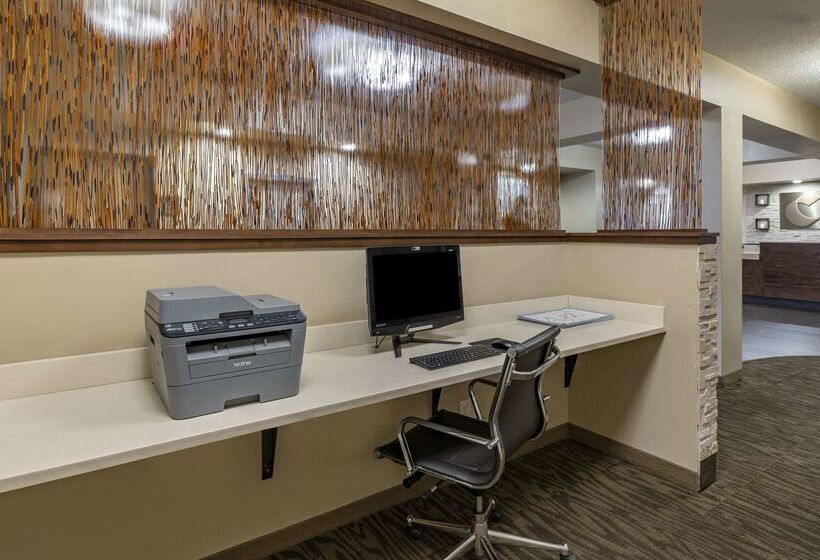 בית מלון כפרי Comfort Inn Collinsville Near St. Louis