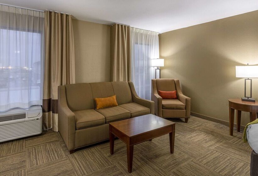 בית מלון כפרי Comfort Inn Collinsville Near St. Louis