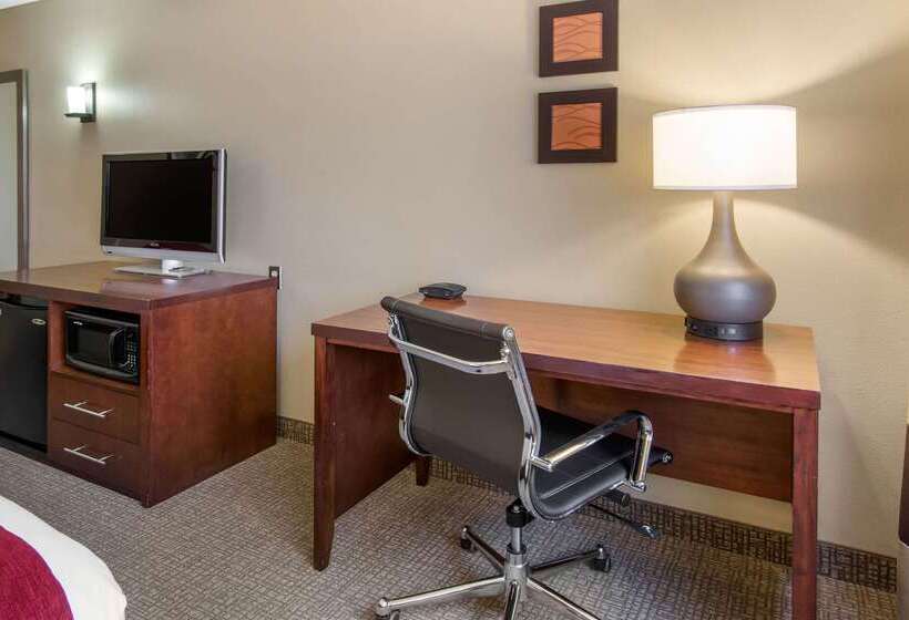 فندق Comfort Inn