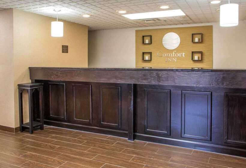 فندق Comfort Inn Dayton  Huber Heights