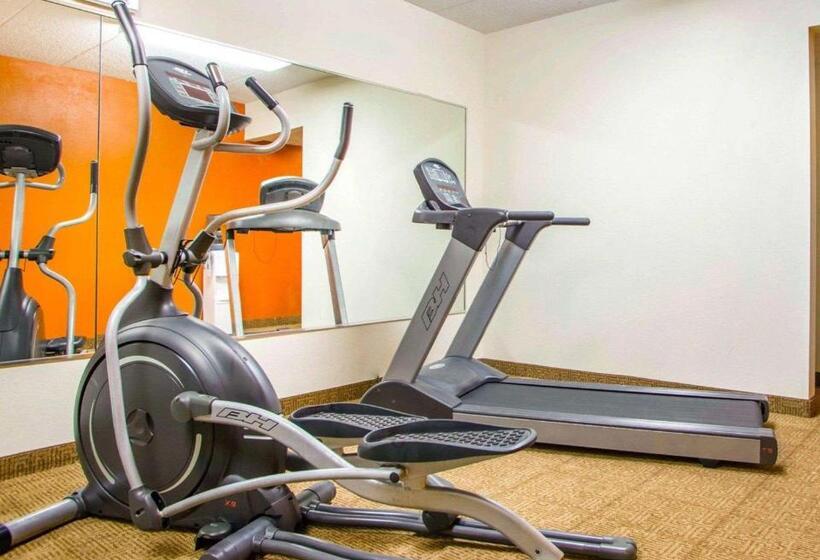 فندق Comfort Inn Dayton  Huber Heights