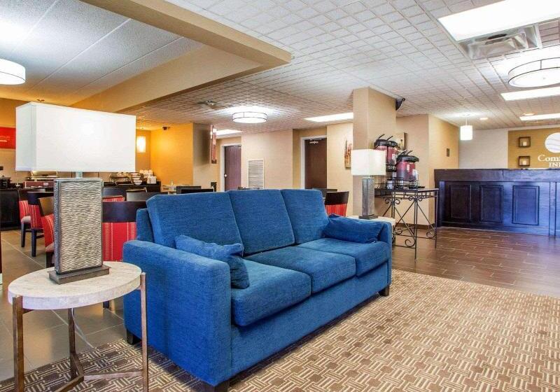 فندق Comfort Inn Dayton  Huber Heights