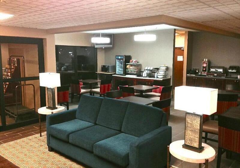 فندق Comfort Inn Dayton  Huber Heights