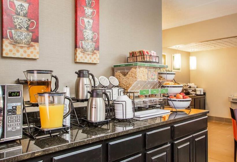 فندق Comfort Inn Dayton  Huber Heights