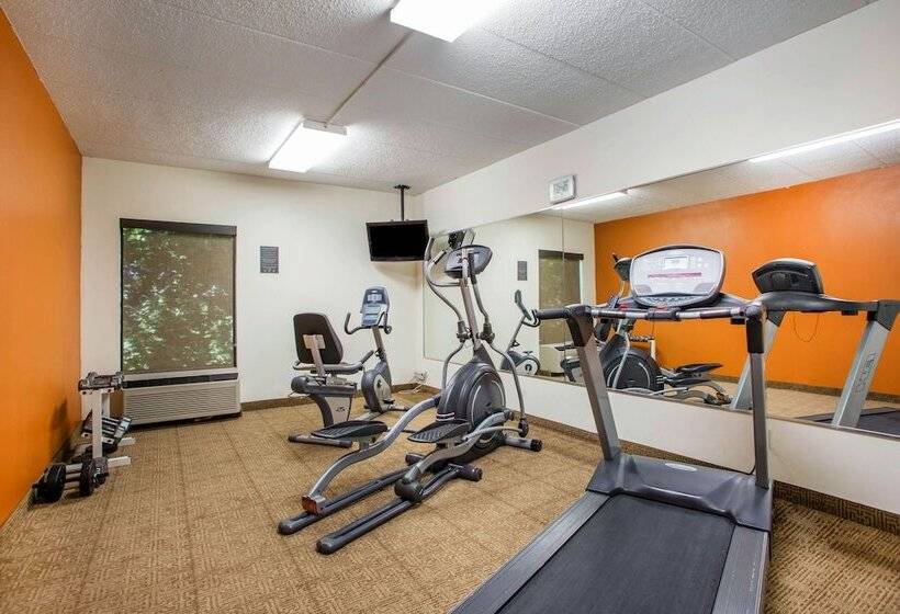 فندق Comfort Inn Dayton  Huber Heights