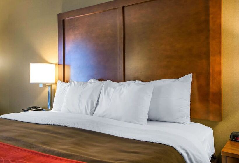 فندق Comfort Inn Dayton  Huber Heights