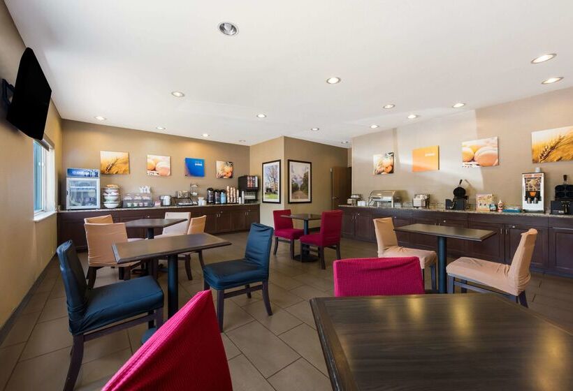 ホテル Comfort Inn East