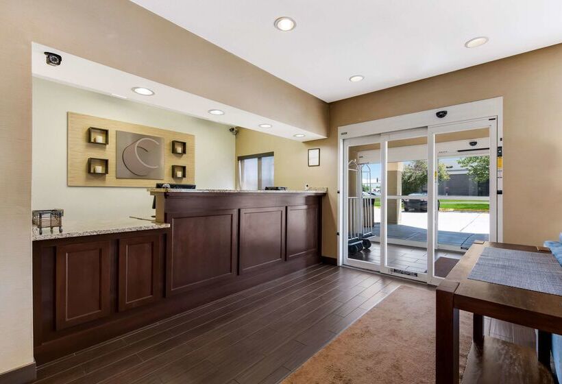 ホテル Comfort Inn East