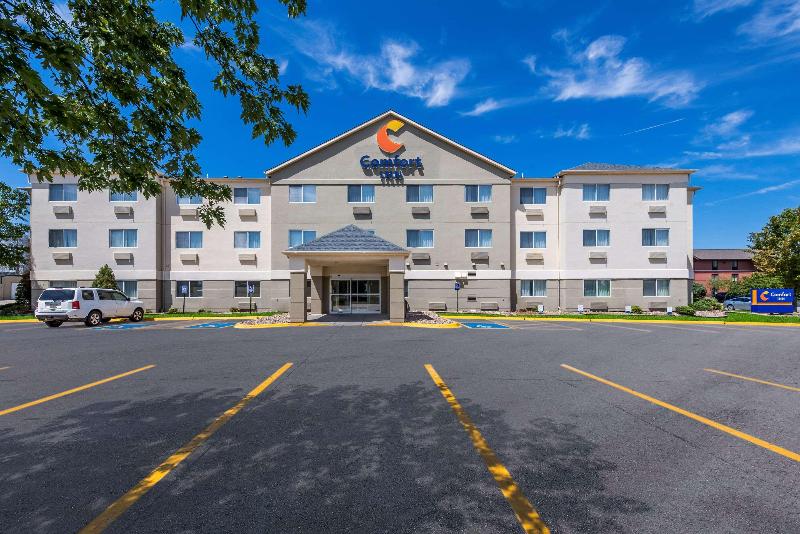 ホテル Comfort Inn East