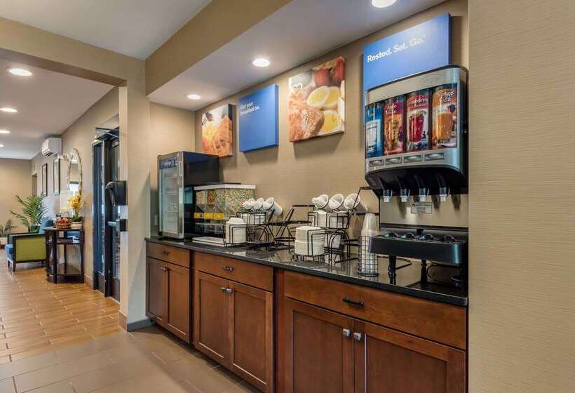 Отель Comfort Inn Ellsworth  Bar Harbor