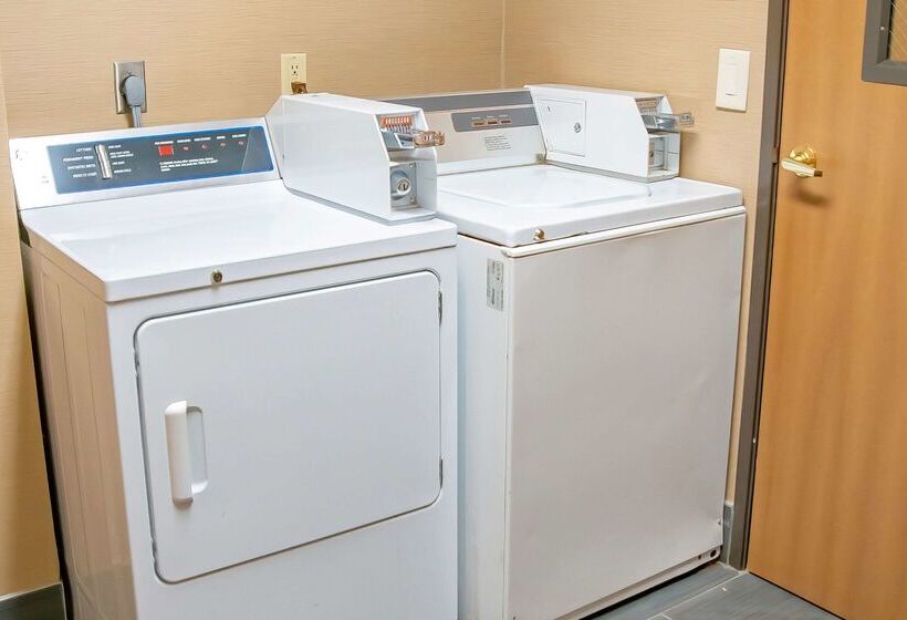 فندق Comfort Inn Huntington Near University