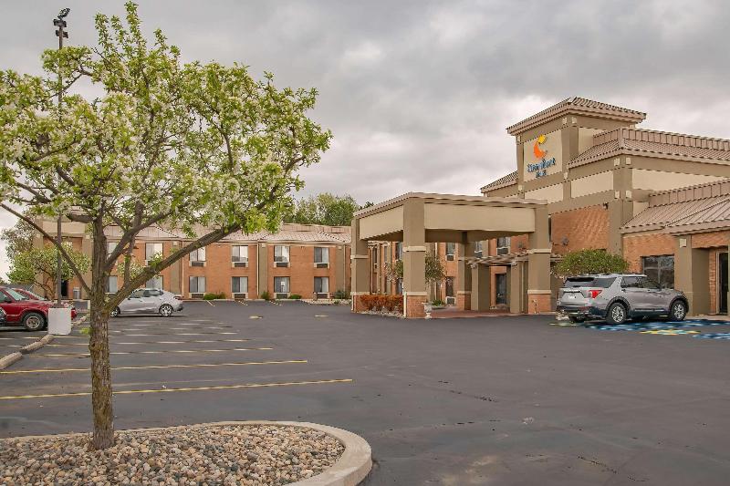 فندق Comfort Inn Huntington Near University