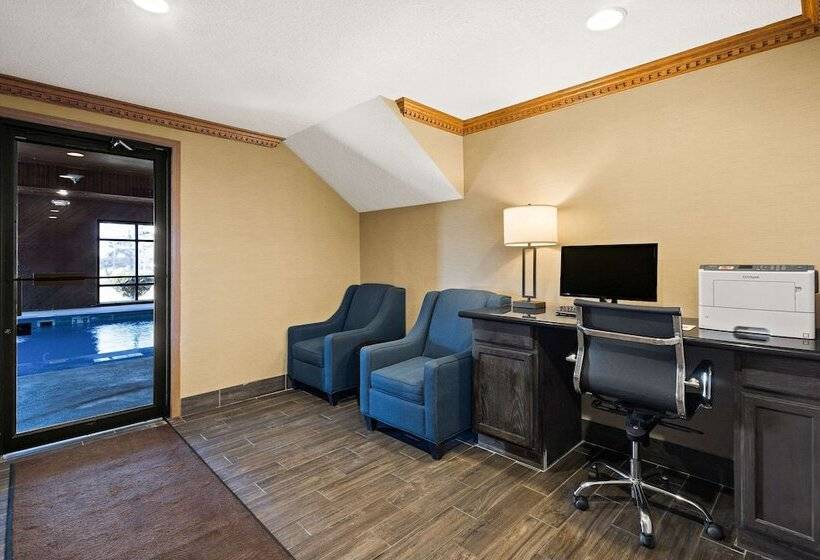 فندق Comfort Inn Huntington Near University