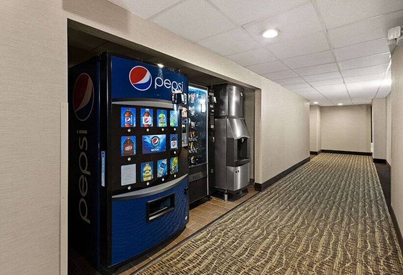 فندق Comfort Inn Huntington Near University