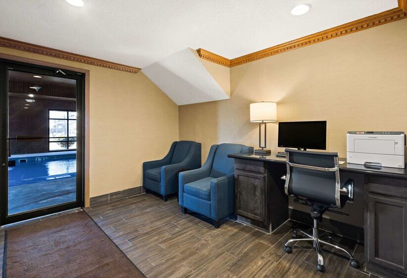 בית מלון כפרי Comfort Inn Huntington Near University