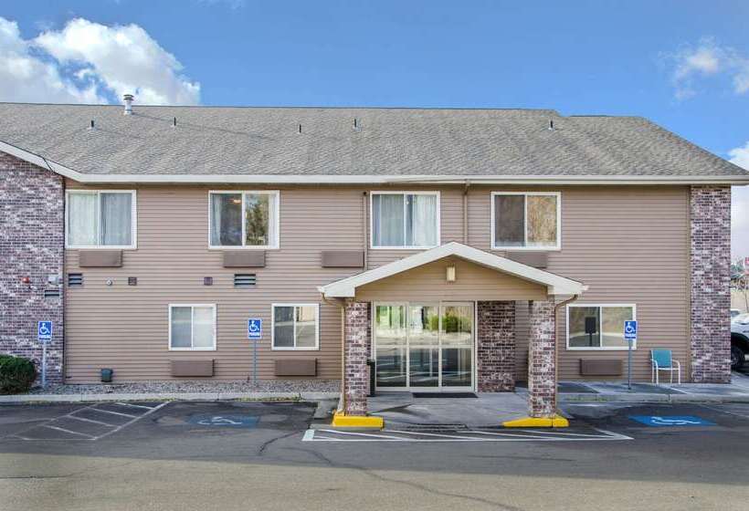 בית מלון כפרי Comfort Inn