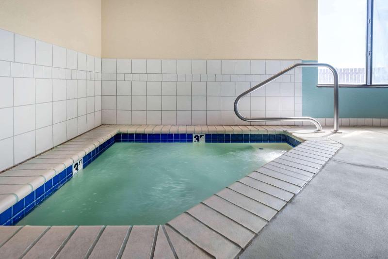 فندق Comfort Inn Limon