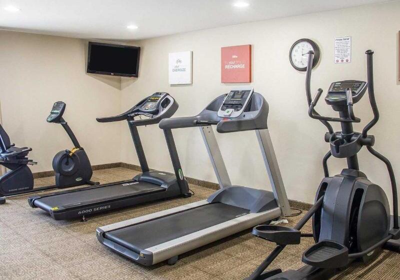 فندق Comfort Inn Limon