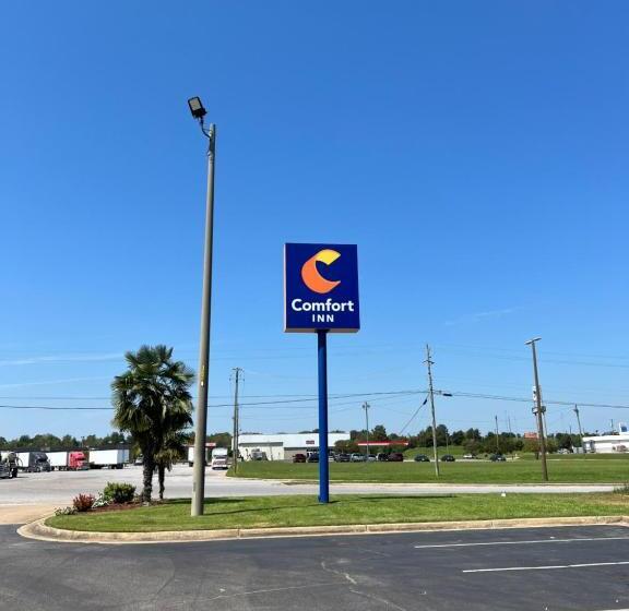 فندق Comfort Inn