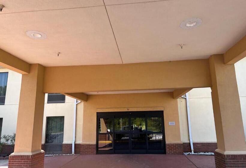 فندق Comfort Inn