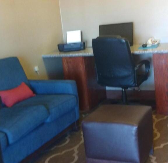 فندق Comfort Inn