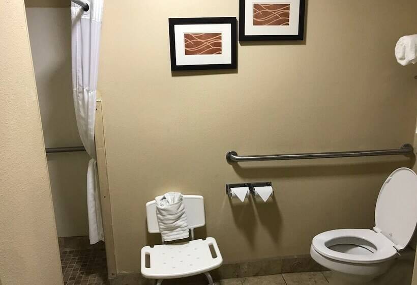 فندق Comfort Inn