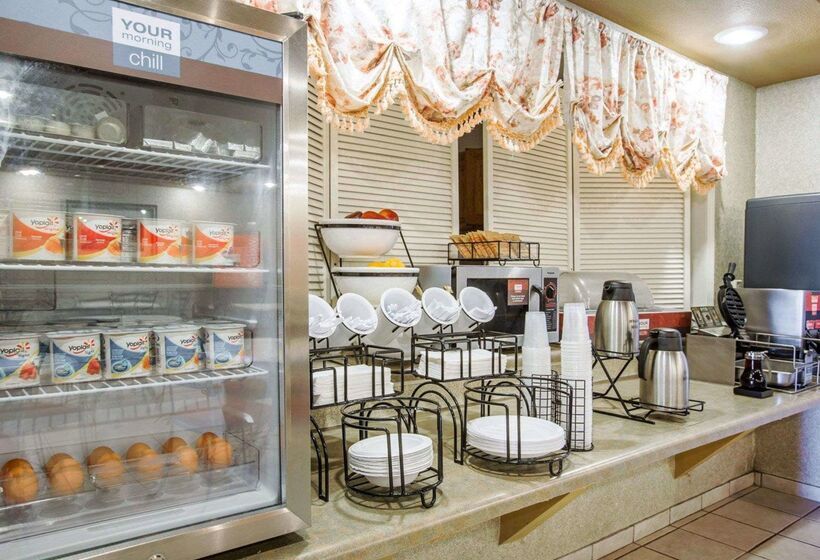 בית מלון כפרי Comfort Inn Marina On The Monterey Bay