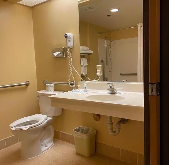 בית מלון כפרי Comfort Inn Marina On The Monterey Bay